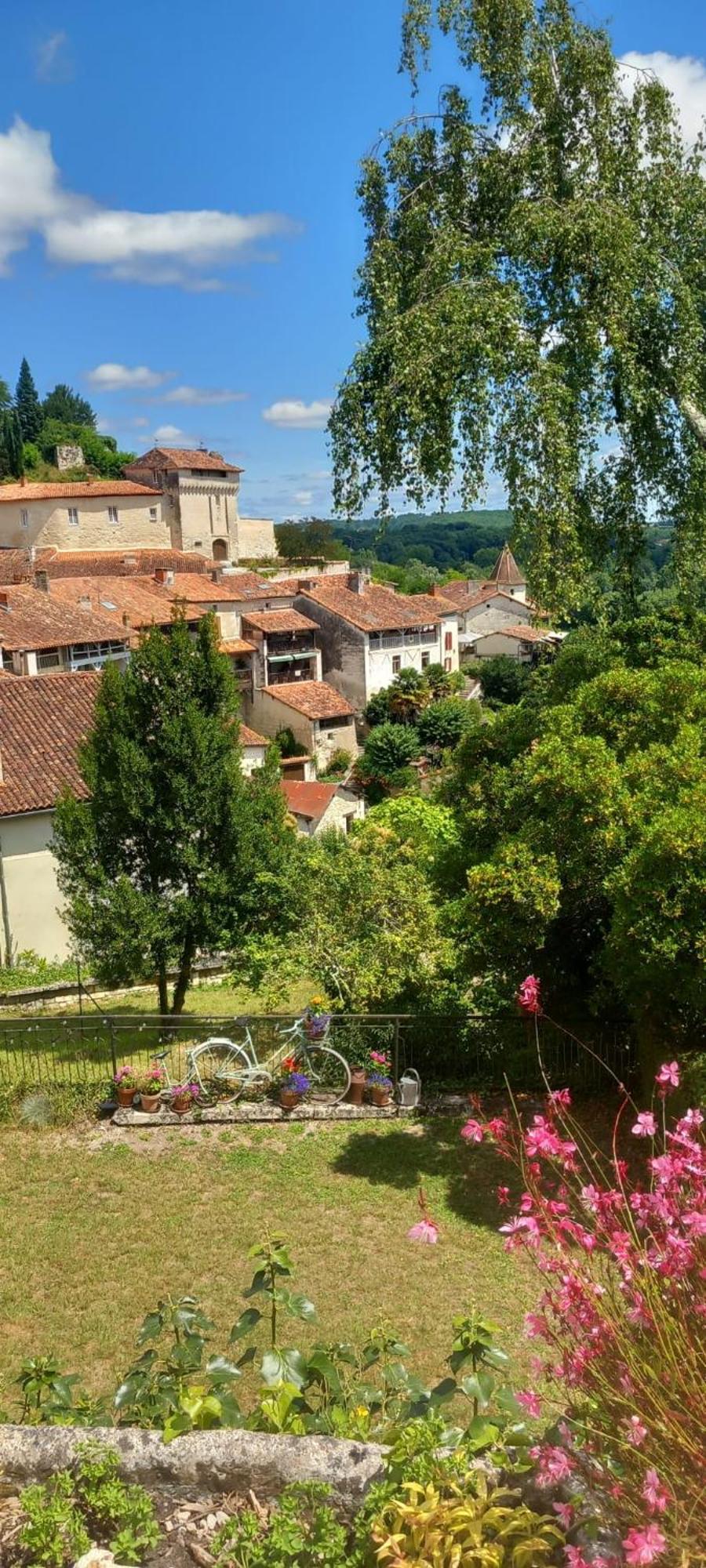La Maison Du Tourniquet Aubeterre sur Dronne Bagian luar foto